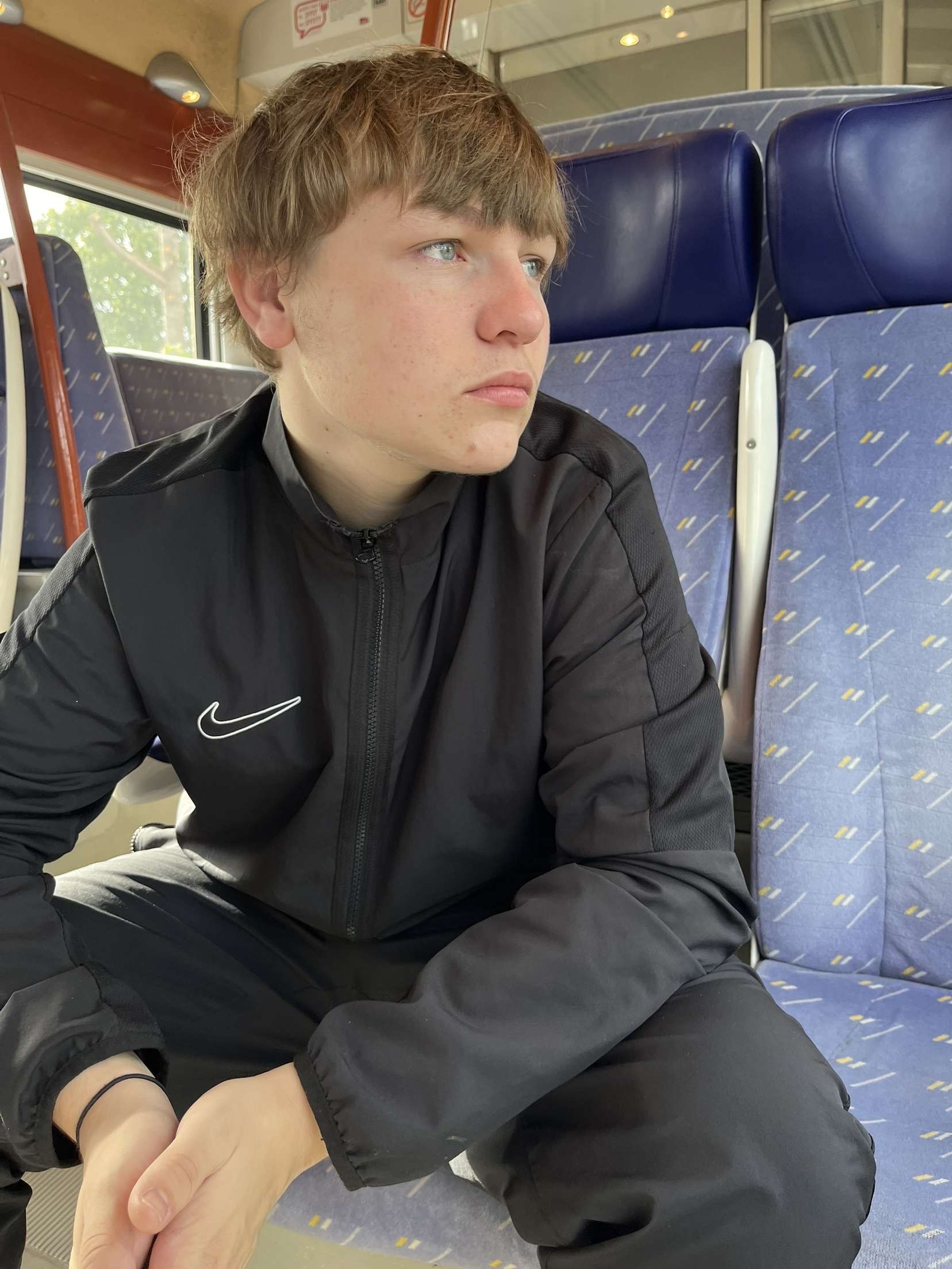 Profil de Riwal, 19 ans, Trans à Bilsdorf